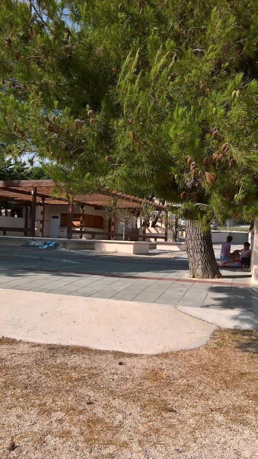 Holiday Home Lucija Свети-Филип-и-Яков Экстерьер фото